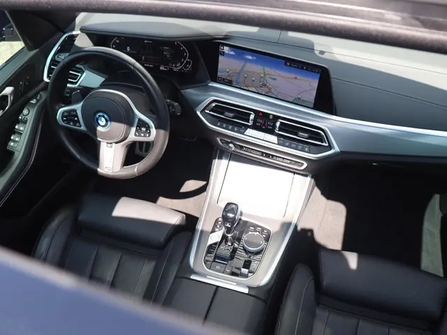 BMW X5 xDrive45e 2022 Hybride Benzine 15