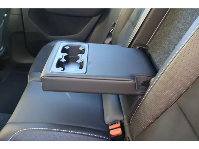 Volvo XC40 1.5 T3 R-Design 2020 Benzine 16