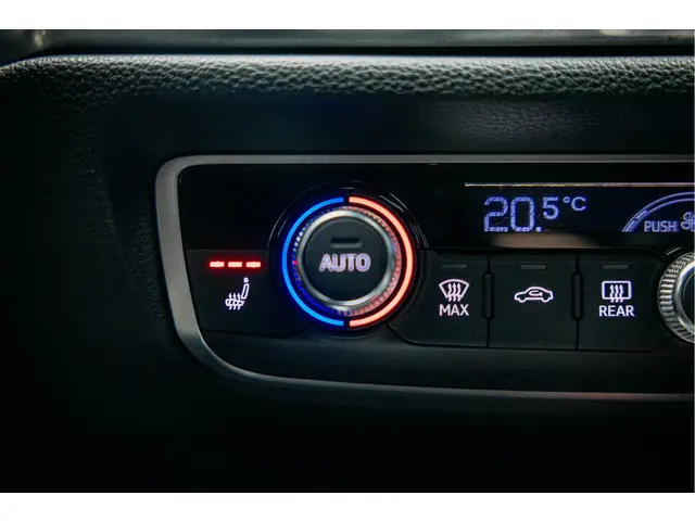 Audi Q3 40 TFSI quattro S Line Pro Line S 2019 Benzine 23