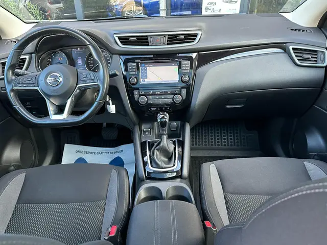 Nissan QASHQAI 1.2 N-Connecta l PANO 2017 Benzine 4