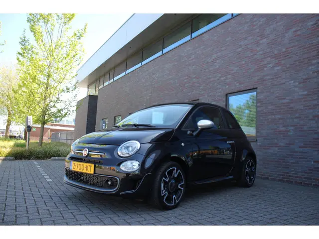 Fiat 500 1.0 Hybrid Launch Edition 2020 Hybride Benzine 7