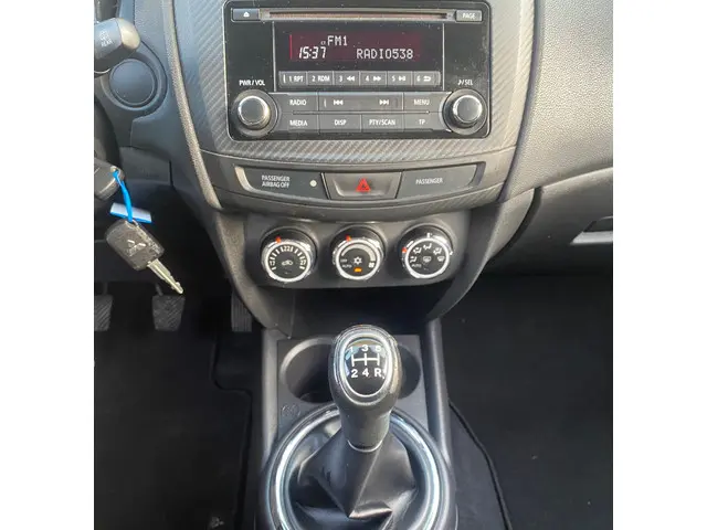 Mitsubishi ASX 1.6 Cleartec Bright+ 2017 Benzine 10