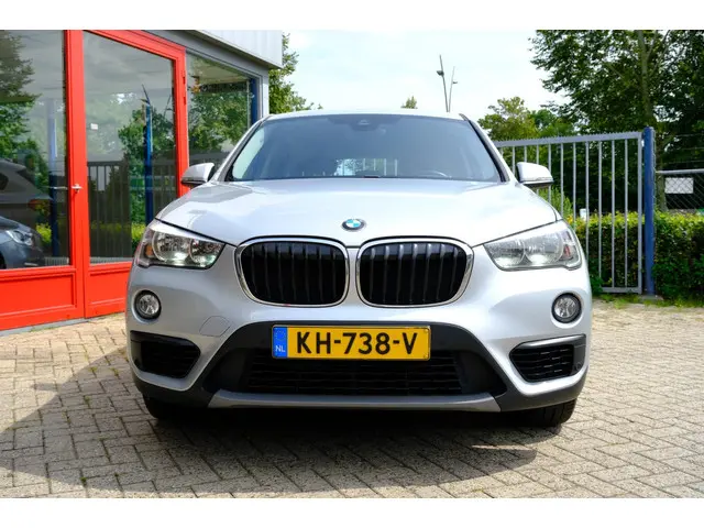 BMW X1 SDrive18d 150pk Clima|Leder|LMV|PDC 2016 Diesel 7