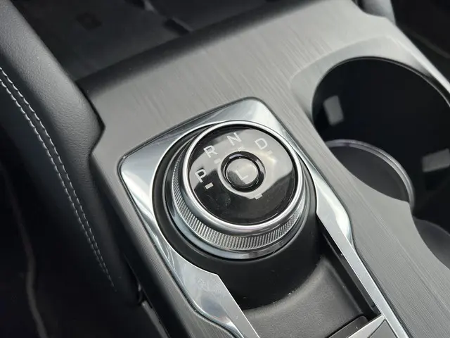 Ford Kuga 2.5 PHEV Active X 2024 Hybride Benzine 36