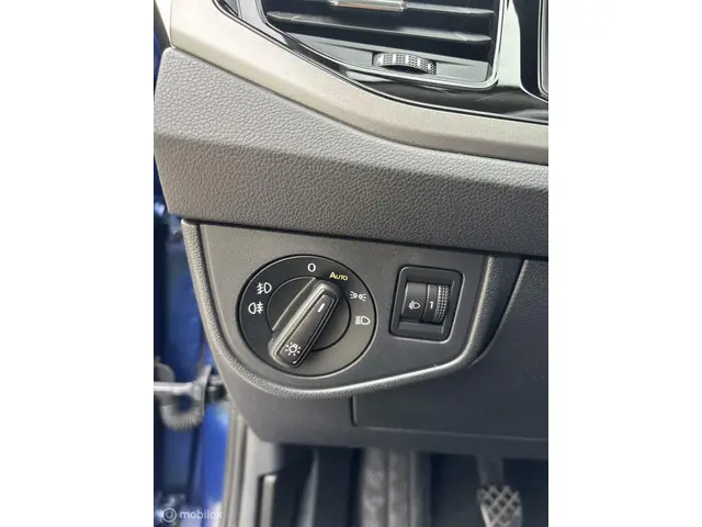 Volkswagen Polo 1.0 TSI Beats 2019 Benzine 18