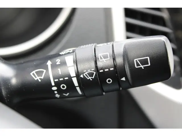 Kia Venga 1.6 CVVT DynamicLine//Automaat!! 2016 Benzine 11