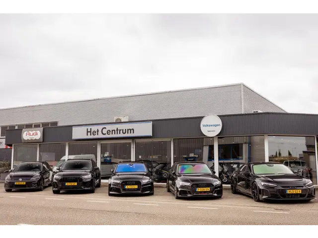 Opel Astra 1.4 150PK Automaat Business+ 2016 Benzine 26