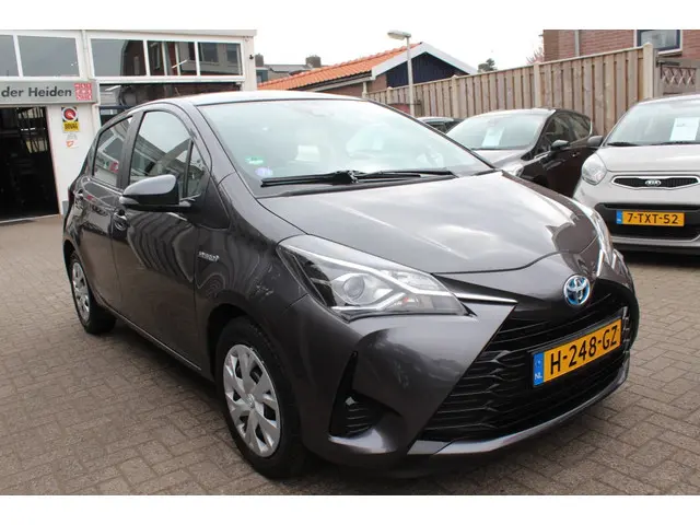 Toyota Yaris 1.5 Hybride Active 2020 Hybride Benzine 5