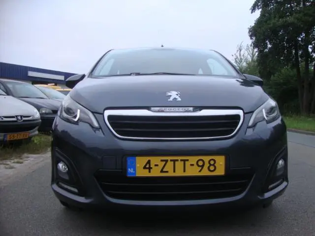 Peugeot 108 1.0 e-VTi Active ( Airco ) 2015 Benzine 13