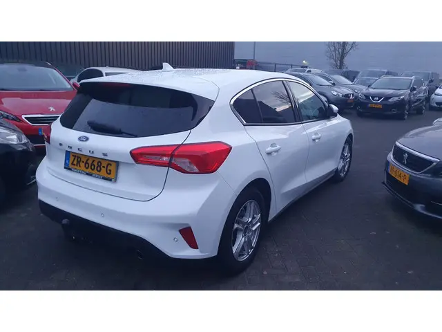 Ford Focus 1.0 EcoBoost ST Line Business 2018 Benzine 3