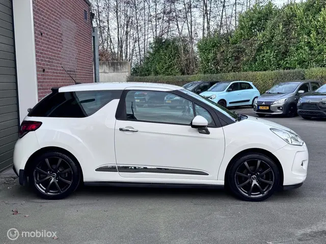 Citroën DS3 1.2 VTi So Chic 2014 Benzine 6