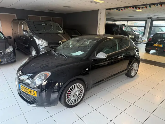 Alfa Romeo MiTo 1.3 JTDm,ECO,Esclusivo,6-2014 2014 Diesel 24