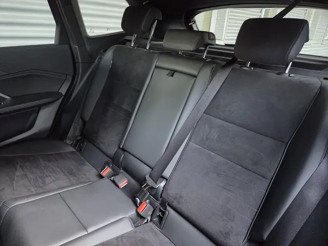 BMW iX1 xDrive30 Launch Edition 67 kWh 2023 Elektrisch 5