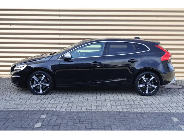 Volvo V40 1.5 T3 Polar+ Sport 2019 Benzine 7