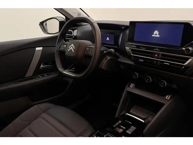 Citroën C4 1.2 Hybrid 136pk Plus 2024 Hybride Benzine 3