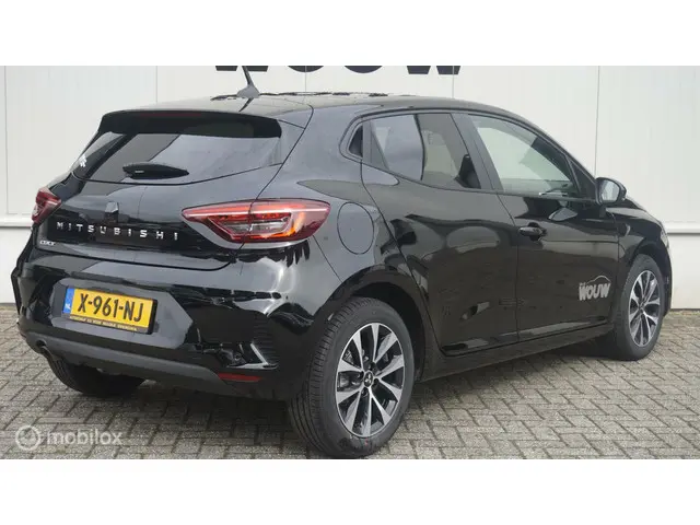 Mitsubishi Colt 2
