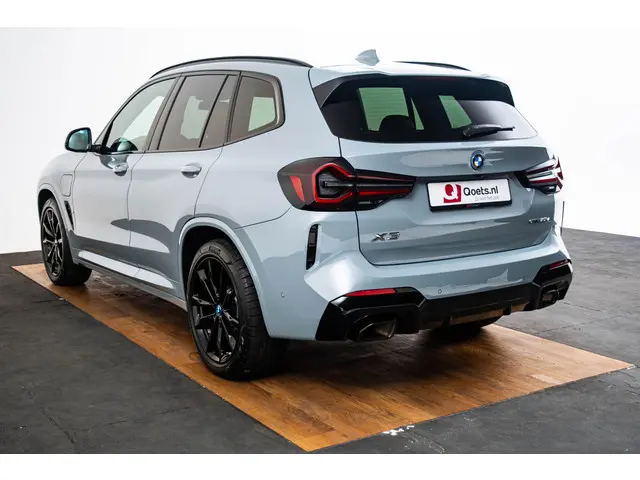 BMW X3 xDrive30e 2022 Hybride Benzine 12
