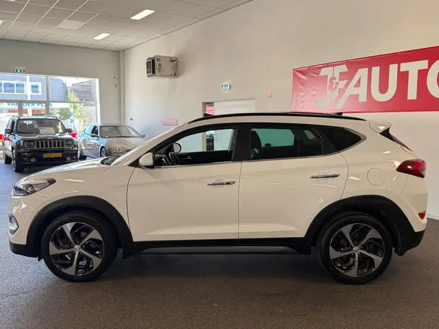 Hyundai Tucson 2