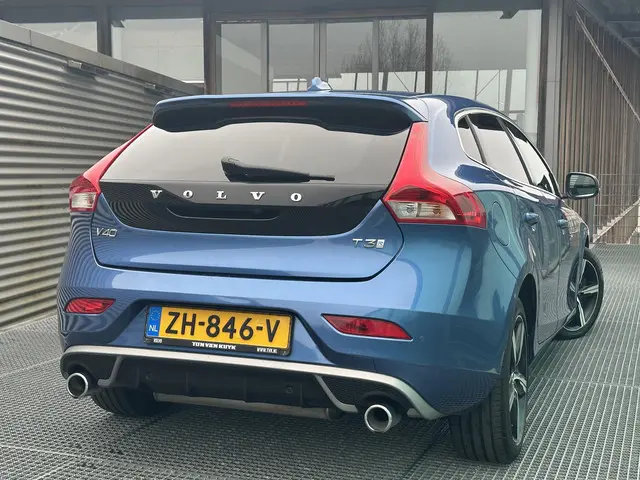 Volvo V40 2