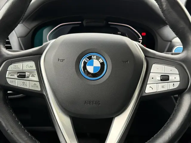BMW iX3 Aut. High Executive 80 kWh 2021 Elektrisch 22