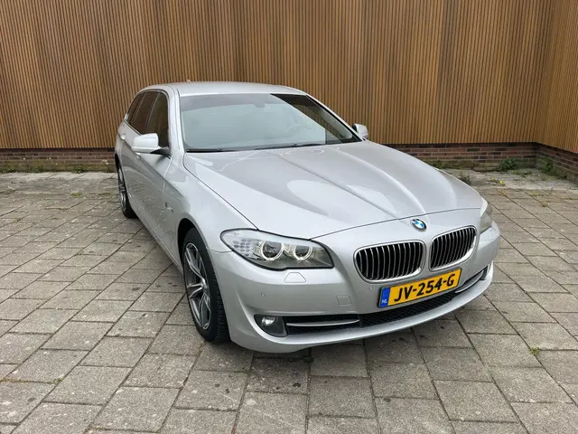 BMW 5 Serie Touring 520i Executive 2013 Benzine 7