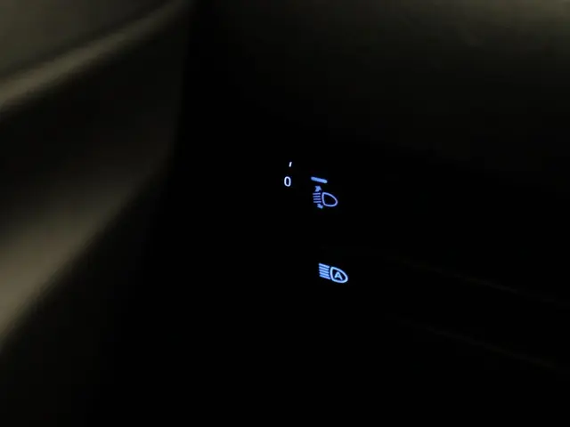 Toyota Yaris 1.5 Hybrid Executive 2020 Hybride Benzine 21