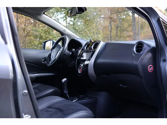 Nissan Note 1.2 DIG-S Tekna 2015 Benzine 11