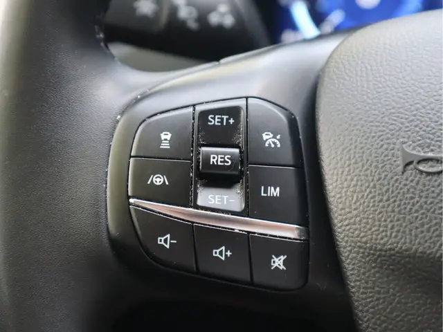 Ford Kuga 2.5 PHEV Titanium X 2022 Hybride Benzine 27