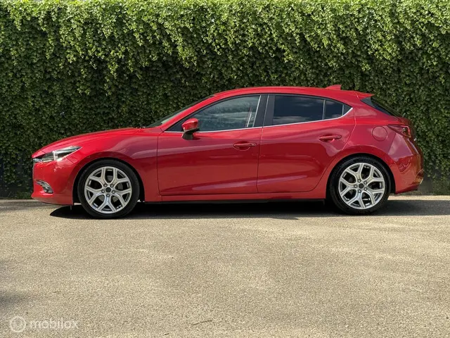 Mazda 3 2.0 SkyActiv-G 120 GT-M 2017 Benzine 6