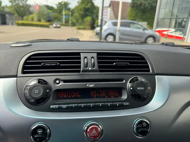 Fiat 500 1.2 NL Airco,Alcantara,Park sensor 2013 Benzine 24