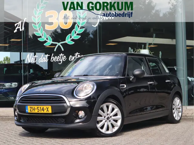 MINI 5-Deurs Mini 1.5 2019 Benzine