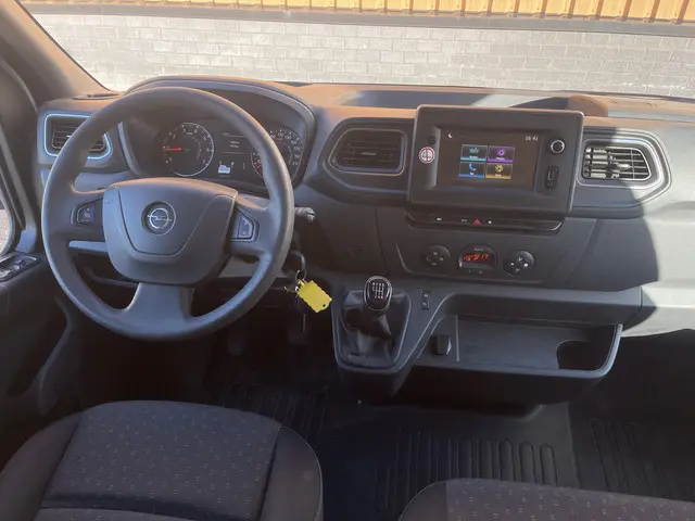 Renault Master 2.3 Turbo L3H2 2020 Diesel 9