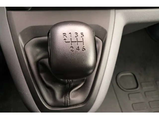 Citroën Jumpy M L2 2.0 BlueHDi 120 Driver 2021 Diesel 42