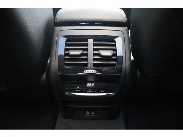 BMW X3 xDrive30e High Executive 2022 Hybride Benzine 22