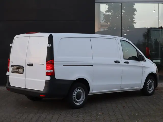 Mercedes-Benz Vito 114 CDI LANG NIEUW 105km 2024 Diesel 2