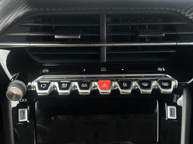 Peugeot e-208 EV Allure 51 kWh 2024 Elektrisch 18