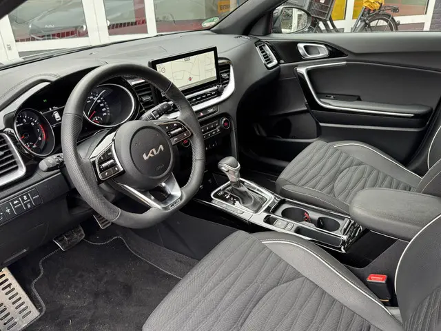 Kia Ceed Sportswagon 1.5 T-GDi GT-Line 2025 Benzine 16