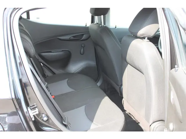 Opel KARL 1.0 ecoFLEX Edition 2017 Benzine 15
