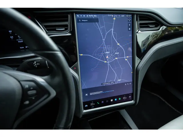 Tesla Model S Performance Ludicrous 2019 Elektrisch 13