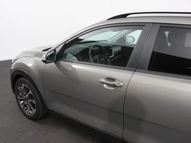 Kia Stonic 1.0 T-GDi MHEV DynamicPlusLine 2023 Benzine 22