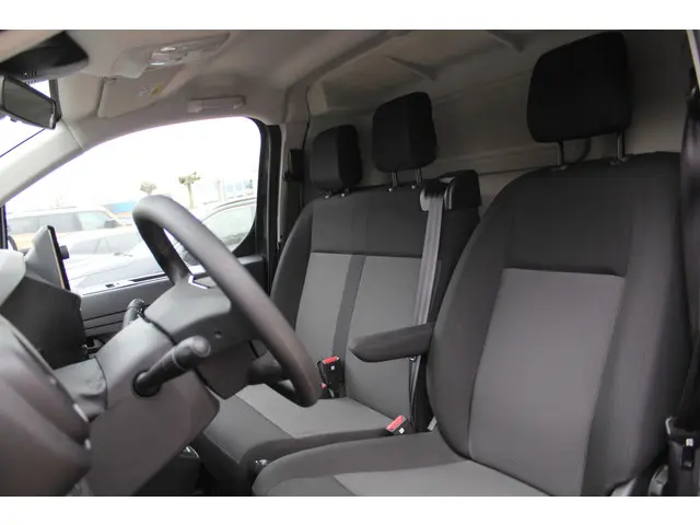 Toyota ProAce Long Worker 2.0 L2 Challenger 2024 Diesel 6