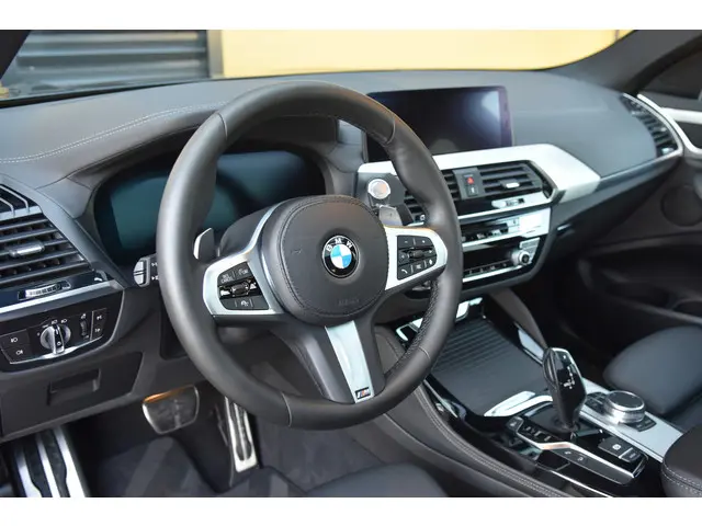 BMW X4 M40i High Executive 2020 Benzine 17