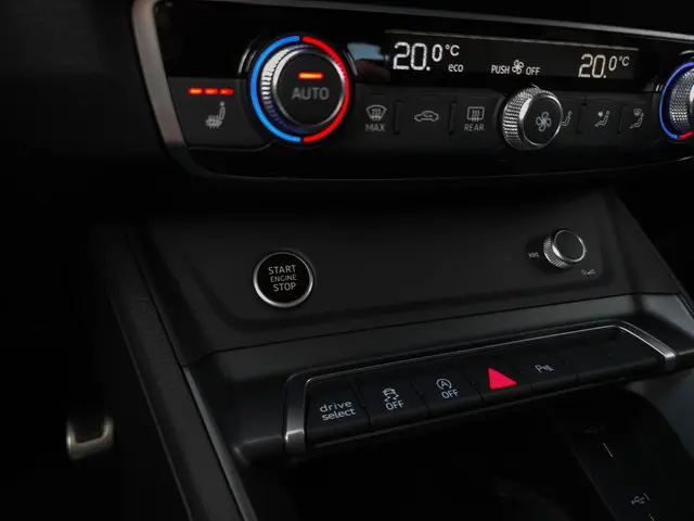 Audi Q3 Sportback 35 TFSI S Edition 2021 Benzine 17