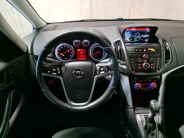 Opel Zafira Tourer 1.4 Business+ 7p. 2015 Benzine 20