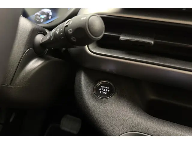 Jeep Avenger Summit 54 kWh 2025 Elektrisch 26