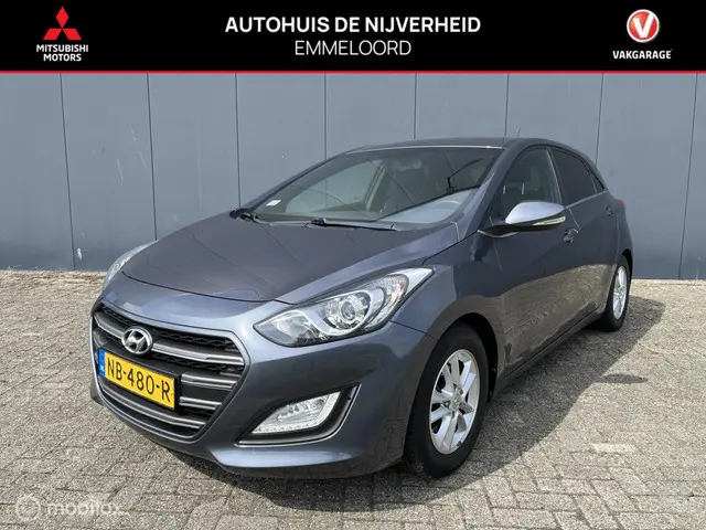 Hyundai i30 1.6 GDi GO! TREKHAAK 2018 Benzine