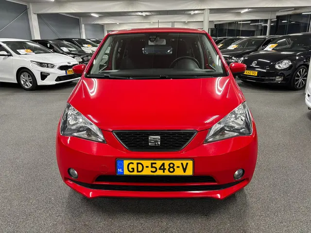 SEAT Mii 1.0 Sport Dynamic 2015 Benzine 2