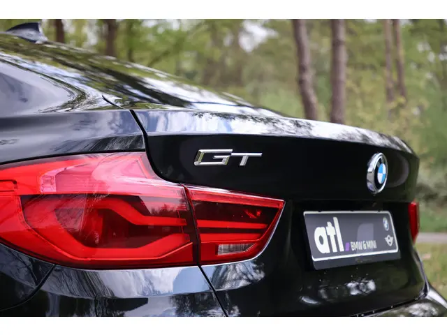 BMW 3 Serie GT 320i High Executive 2020 Benzine 11