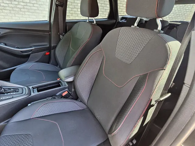 Ford Focus 1.5 ST-line Automaat 2017 Benzine 12