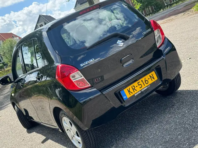 Suzuki Celerio 1.0 Exclusive /Navi/Camera/Airco/ 2017 Benzine 4